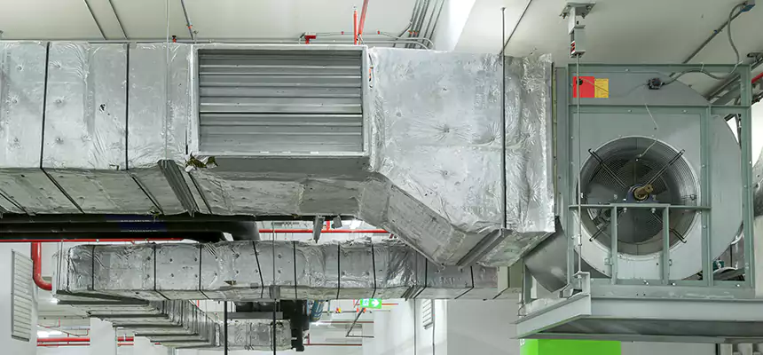 Seamless New Duct Installation in Country Club